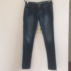 Thread skinny jeans